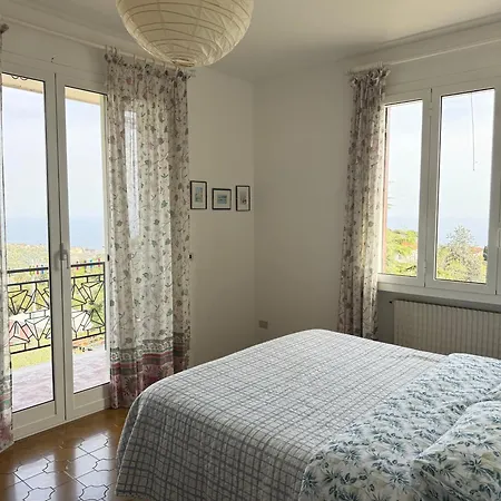 فيلة In Collina Vista Mare *