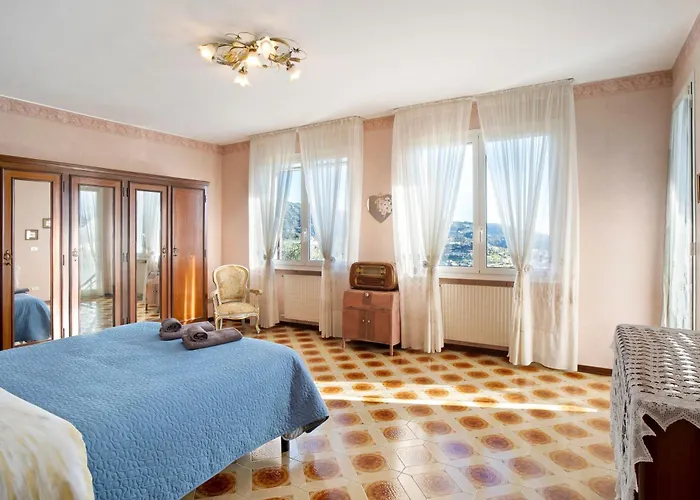 In Collina Vista Mare 别墅 圣雷默